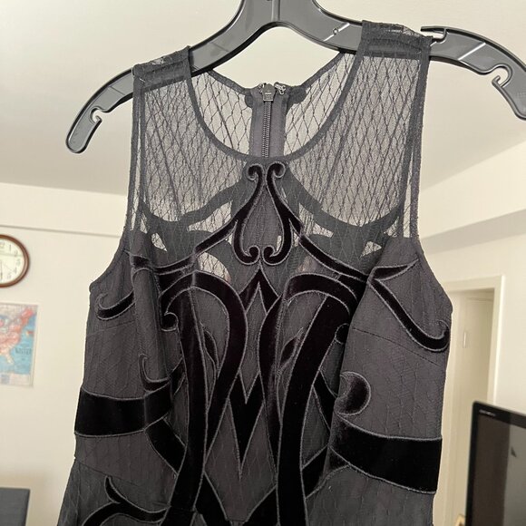 BCBG MaxAzria Dress - Picture 6 of 13